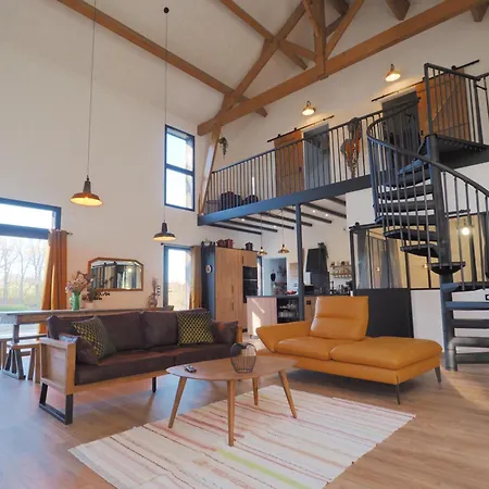 Maison Typique Du Perigord, Sechoir A Tabac Avec Piscine Chauffee * Marnac