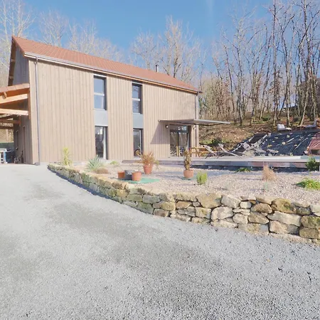 Maison Typique Du Perigord, Sechoir A Tabac Avec Piscine Chauffee