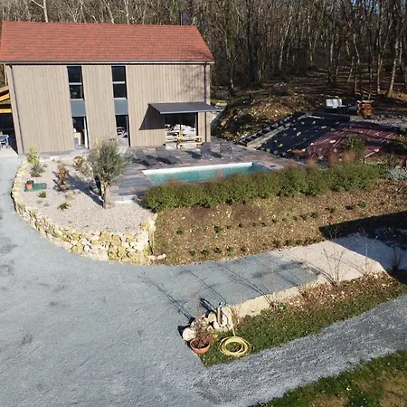 Maison Typique Du Perigord, Sechoir A Tabac Avec Piscine Chauffee * Marnac